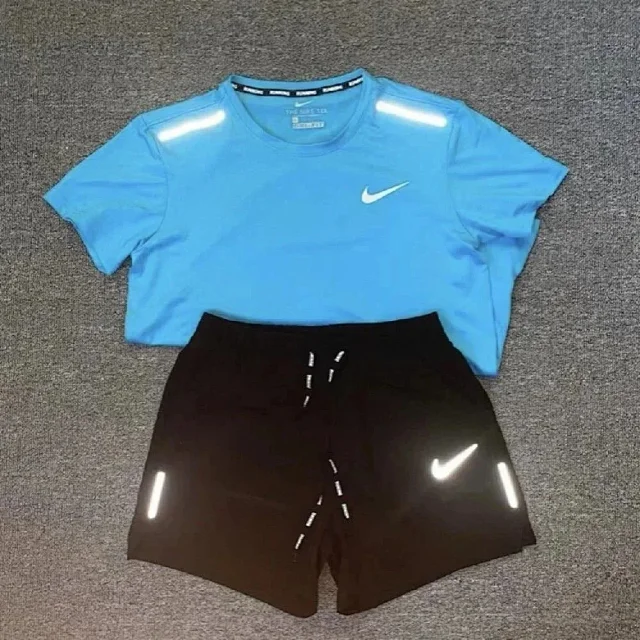 Nike Matching Sets Short-Sleeve T-Shirt and Shorts Set product detail image 5