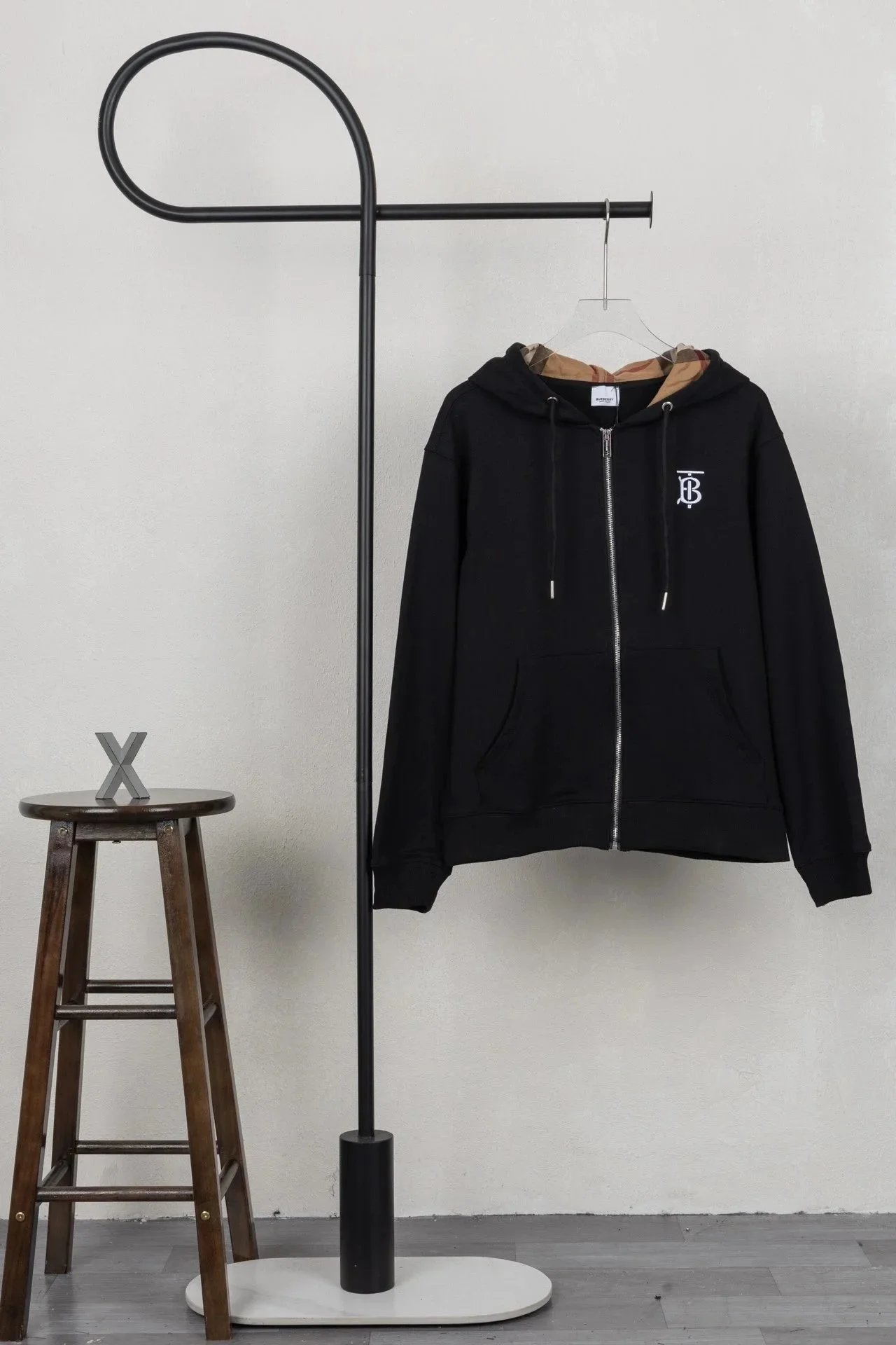 Burberry Hoodies & Sweatshirts Hooded with logo embroidery or print — 9