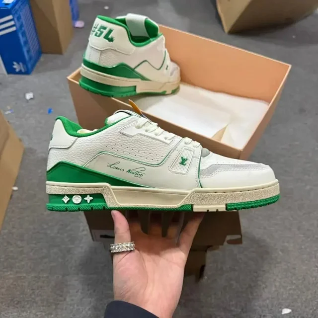 Louis Vuitton Sneakers LV Trainer product detail image 4