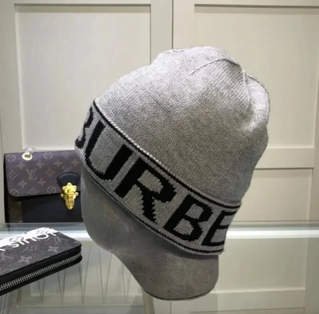Burberry Hats Logo Knit Beanie product detail image 8