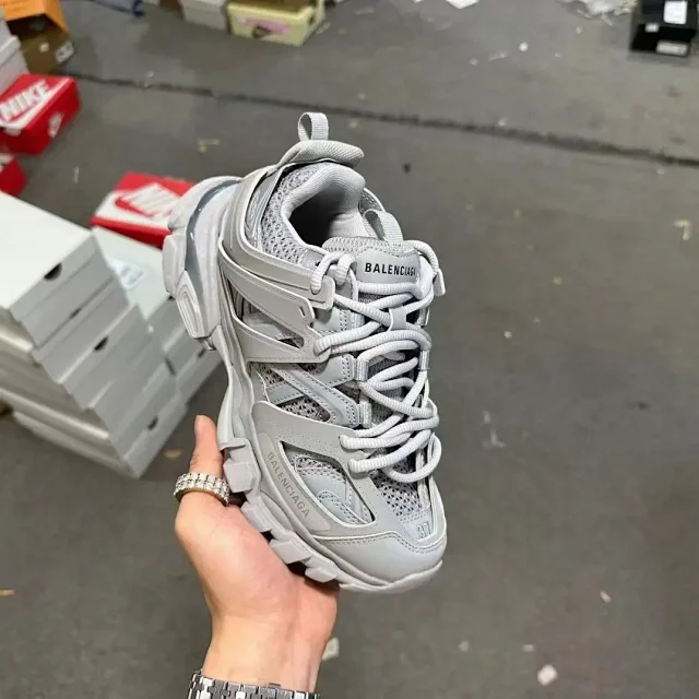 Balenciaga Sneakers Track product detail image 6