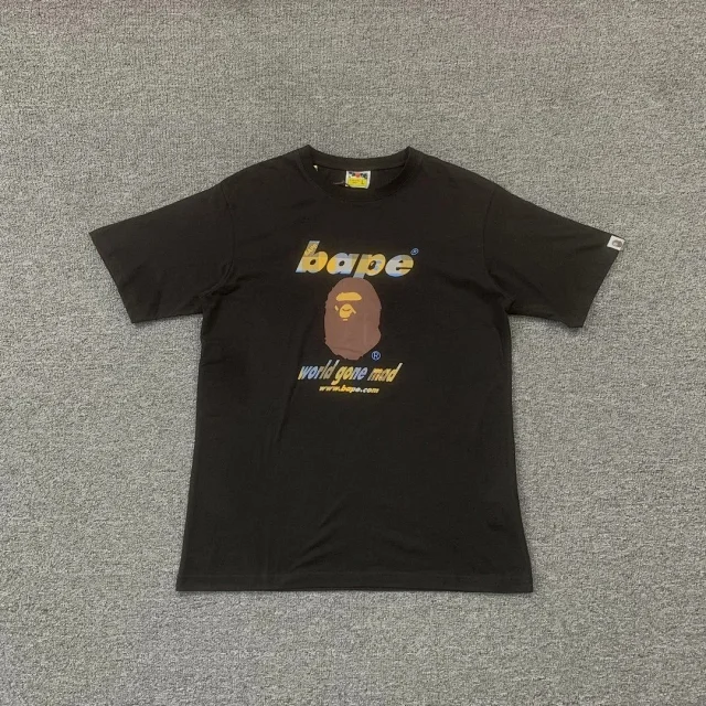 BAPE T-Shirts Short-Sleeve Ape Head Graphic T-Shirt product detail image 2