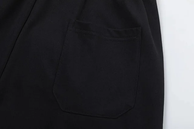 Balenciaga Shorts Logo-print drawstring product detail image 7