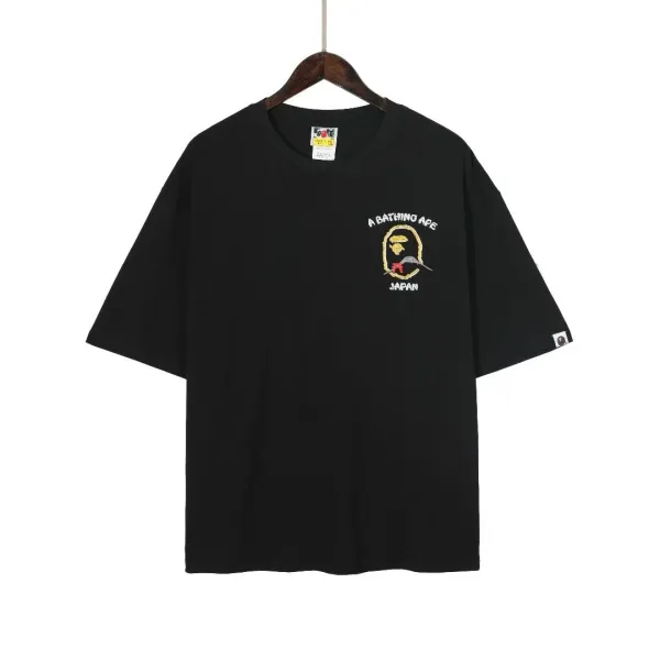 A Bathing Ape Embroidered猿人头 Logo Black T-Shirt - 1