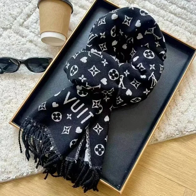Dior Scarves Oblique monogram fringed scarf product detail image 8