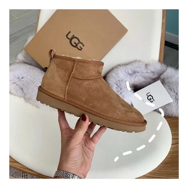 UGG Boots Shearling-Lined Ankle product detail image 19