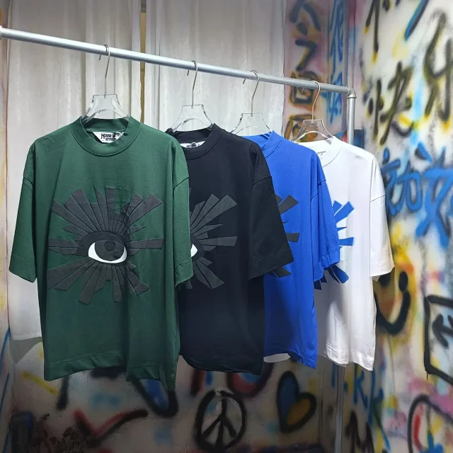 House of Errors T-Shirts Oversized Eye Graphic T-Shirt product detail image 3