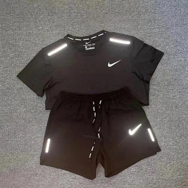 Nike Matching Sets Short-Sleeve T-Shirt and Shorts Set product detail image 4