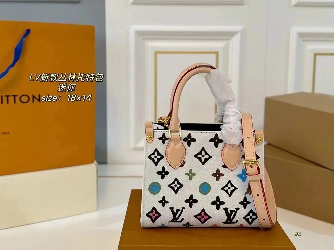 Louis Vuitton Onthego Mini Monogram Black Handbag - 7