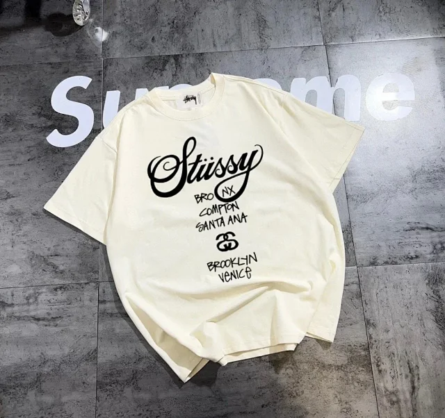 Stüssy T-Shirts Graphic Print Crew Neck T-Shirt product detail image 5