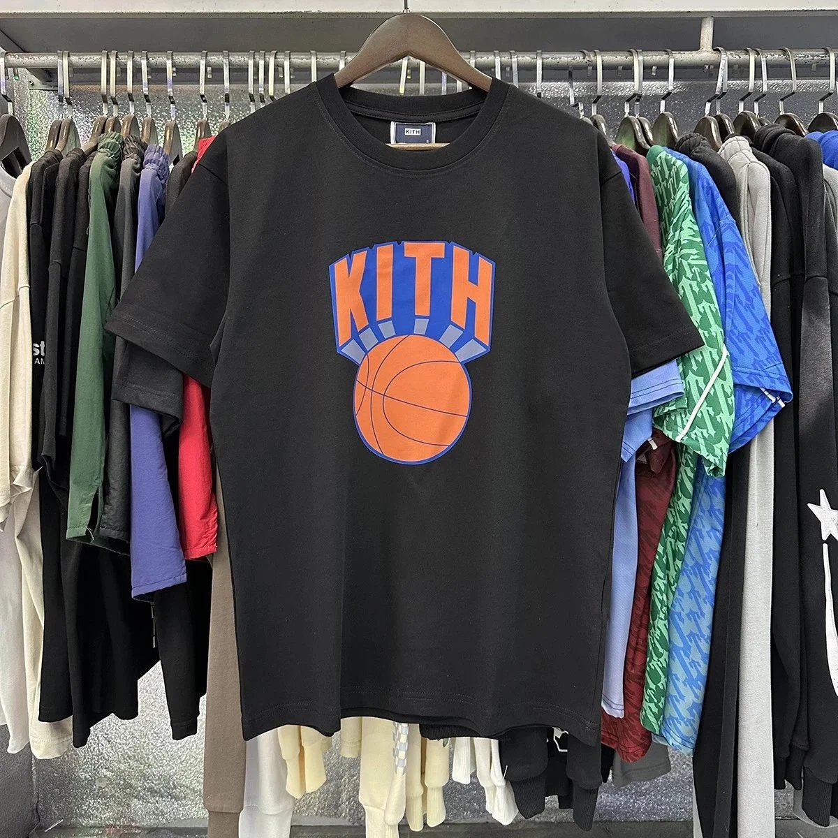 Kith T-Shirts Short-Sleeve Graphic Print Crewneck — Black 8050