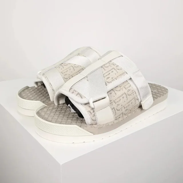 Dior Slippers Adjustable Strap Slide product detail image 6