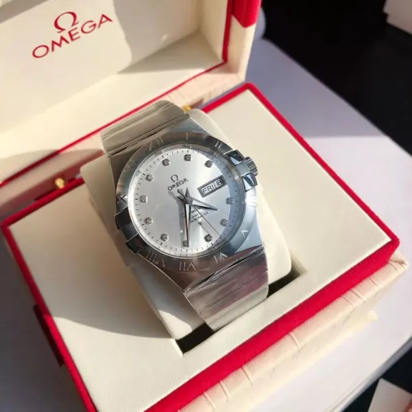 Omega Constellation Chronometer Silver Dial Diamond Hour Markers Mechanical Watch - 1