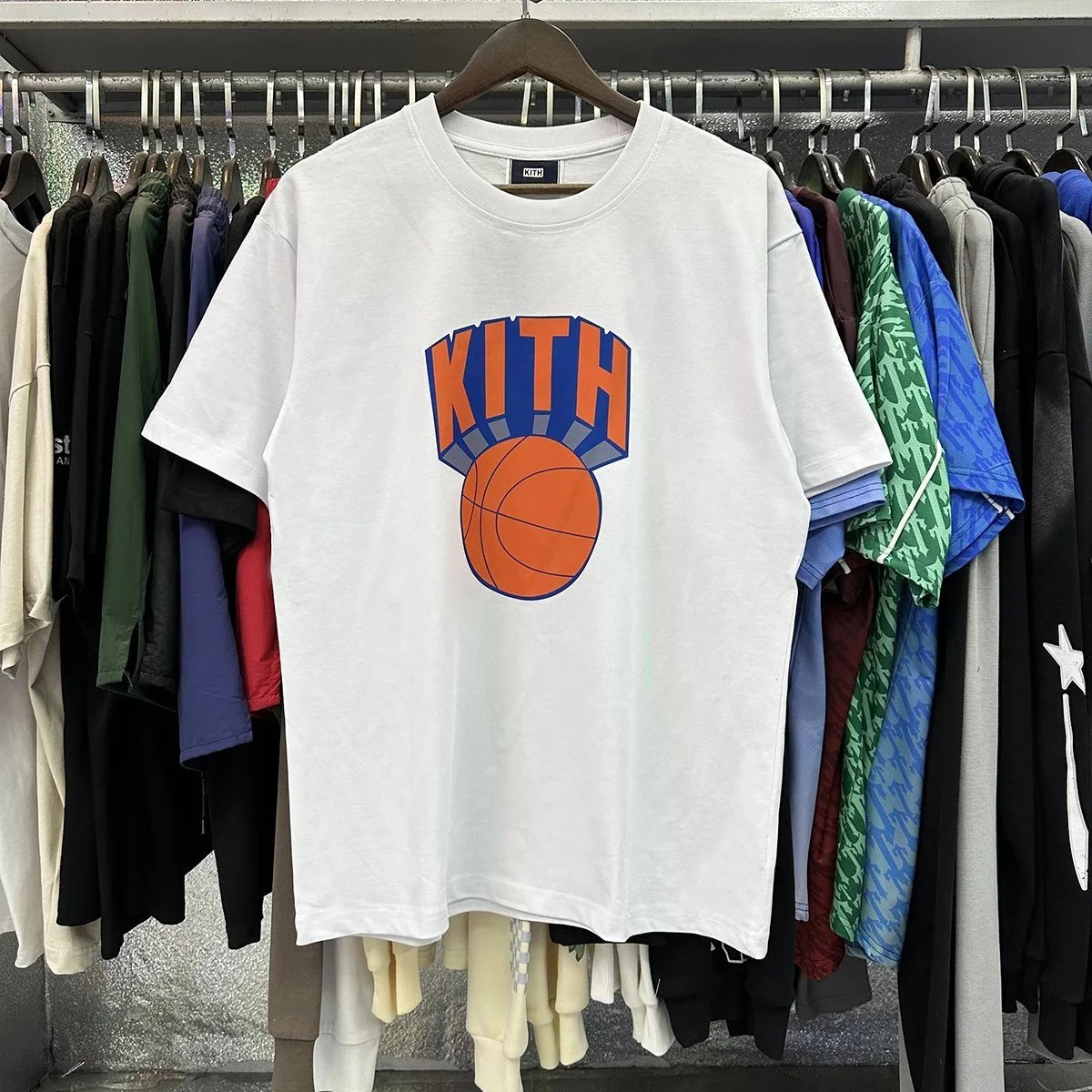 Kith T-Shirts Short-Sleeve Graphic Print Crewneck — White 8050