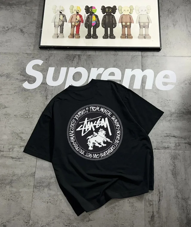 Stüssy T-Shirts Graphic logo print product detail image 8