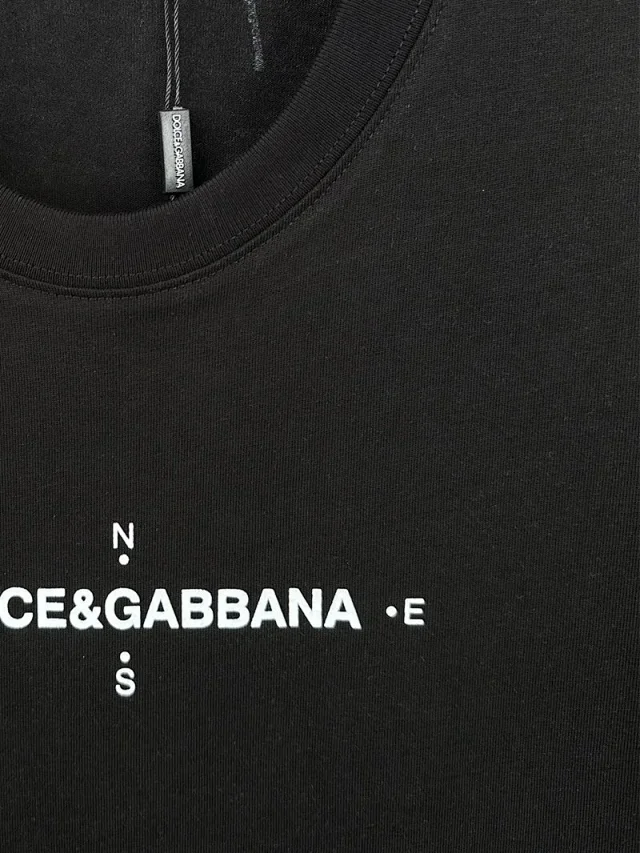 Dolce & Gabbana T-Shirts Short-Sleeve Logo Graphic Crewneck product detail image 9