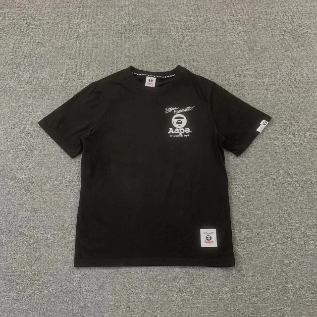 BAPE T-Shirts Short-Sleeve Ape Head Graphic T-Shirt product detail image 6