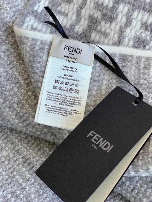 Fendi Scarves Knitted FF Logo Scarf product detail image 7