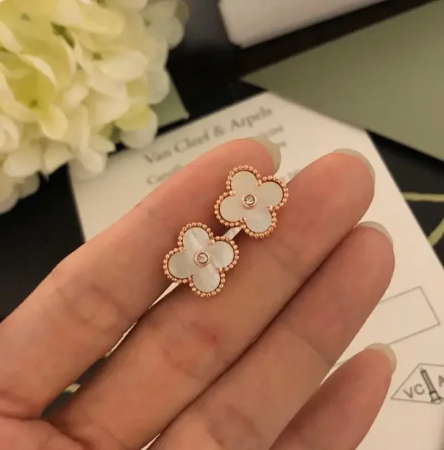 Van Cleef & Arpels Jewelry Four-Leaf Clover Stud Earrings product detail image 5
