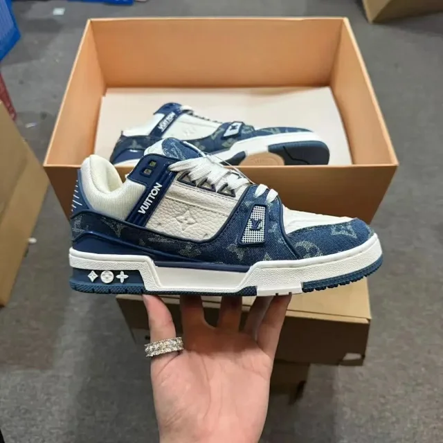 Louis Vuitton Sneakers LV Trainer product detail image 5