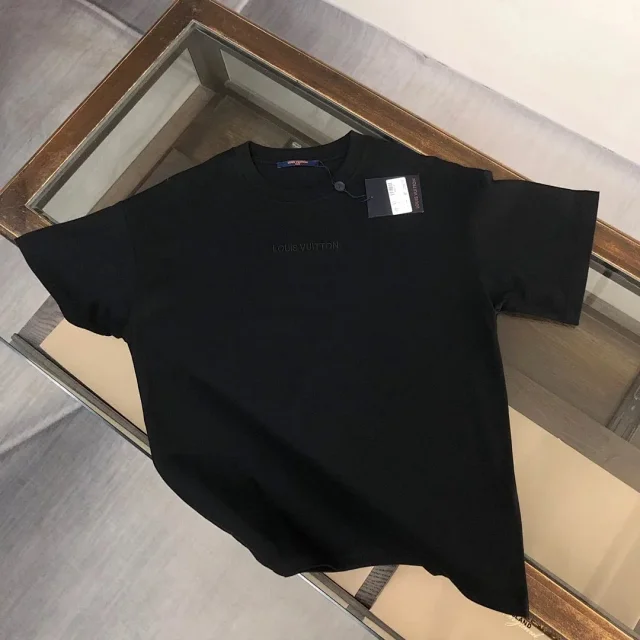 Louis Vuitton T-Shirts Short-Sleeve Crew-Neck product detail image 1