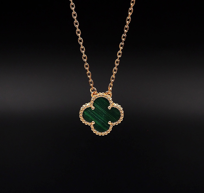 Unbranded Jewelry Four-Leaf Clover Pendant Necklace image 8