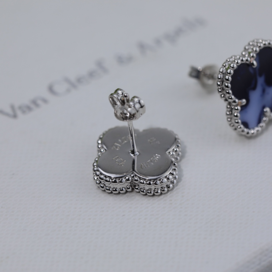 Van Cleef & Arpels Jewelry Four-Leaf Clover Stud Earrings image 15