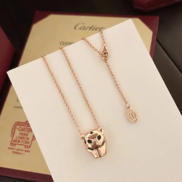 Cartier Panthère de Cartier White Gold Diamond and Tsavorite Garnet Necklace - 9
