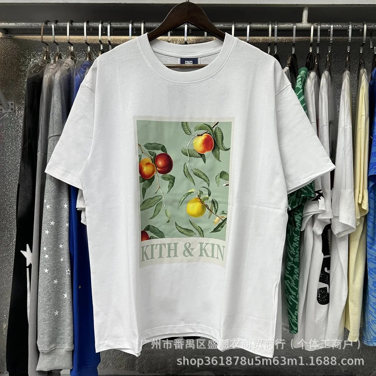 Kith T-Shirts Short-Sleeve Graphic Print Crewneck — White 8056