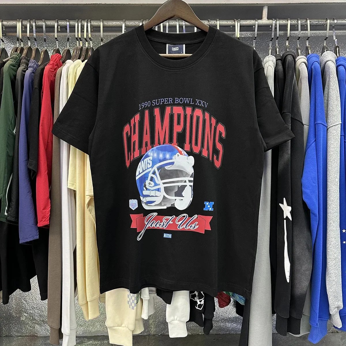 Kith T-Shirts Short-Sleeve Graphic Print Crewneck — Black 8051