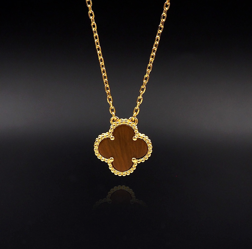 Unbranded Jewelry Four-Leaf Clover Pendant Necklace image 9