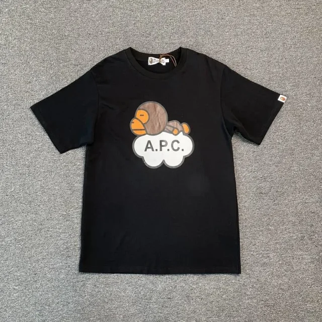 A BATHING APE T-Shirts Short-sleeve graphic T-shirt product detail image 5