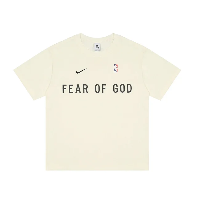 Fear of God T-Shirts Essentials 1977 Graphic product detail image 9