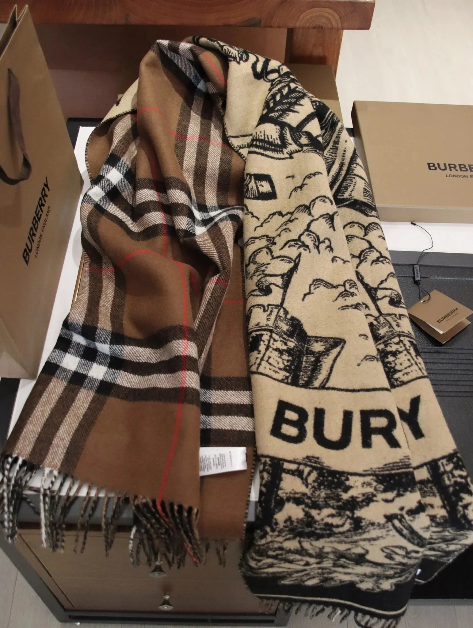 Burberry Scarves Checked scarf with embroidered monogram image 6