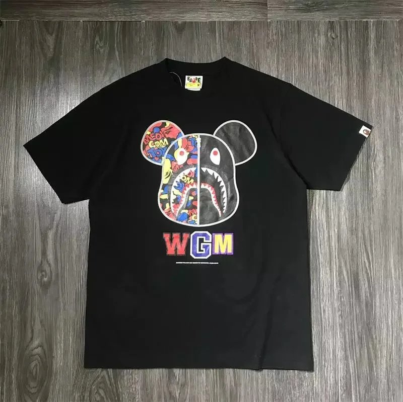 A BATHING APE T-Shirts Short-sleeve graphic T-shirt image 12