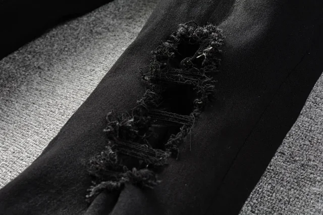 AMIRI Jeans Distressed skinny product detail image 9