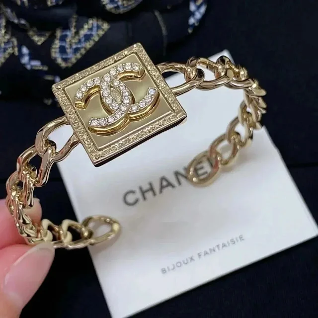 Chanel Jewelry Logo Cuff Bracelet product detail image 9