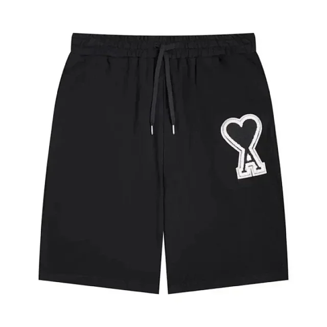 AMI Paris Shorts Drawstring with de Cœur heart patch product detail image 3