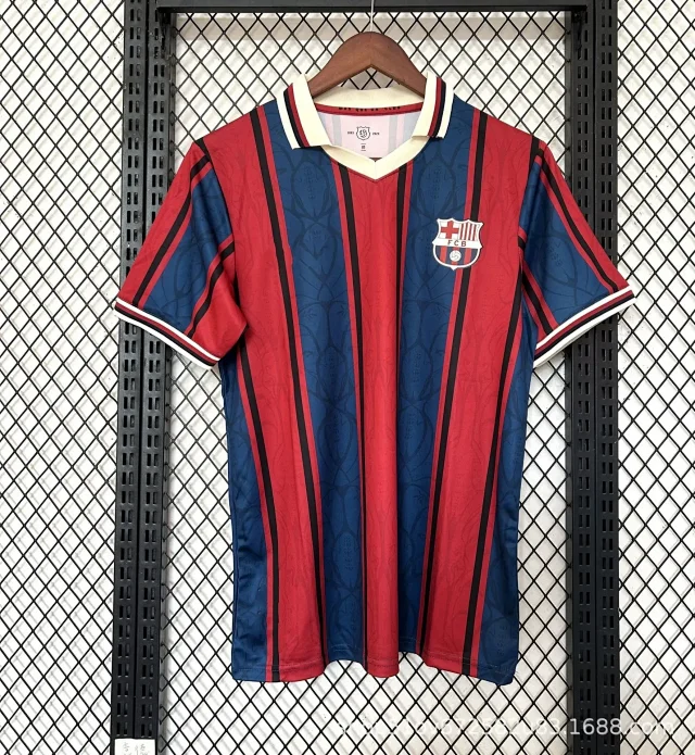 FC Barcelona Football Jerseys Short-Sleeve Fan Jersey product detail image 5