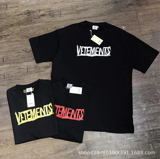 Vetements T-Shirts Logo-Print product detail image 6