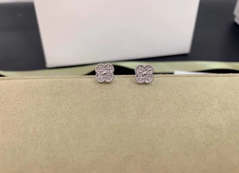 3973 - Silver