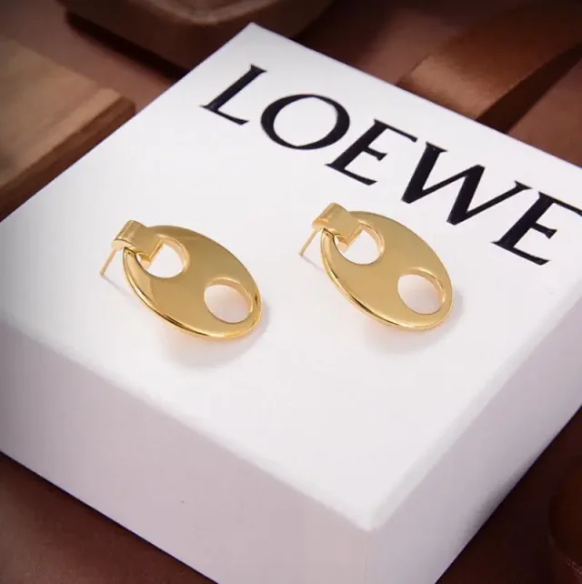 LOEWE Jewelry Logo stud earrings product detail image 7
