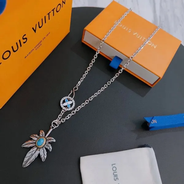 Louis Vuitton Monogram Flower Pendant Necklace Silver Turquoise Jewelry - 1