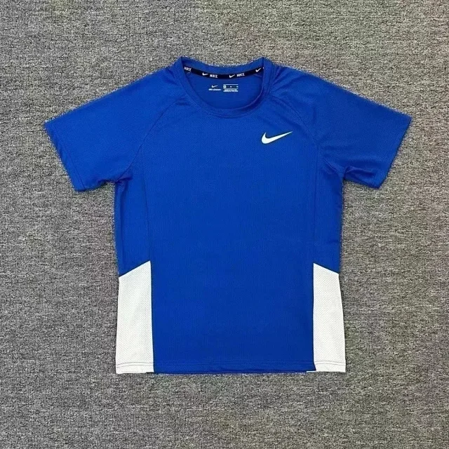 Nike T-Shirts Short-Sleeve Mesh Running T-Shirt with Contrast Side Panels product detail image 2