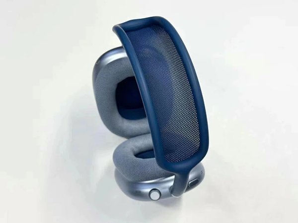 Apple AirPods Max Blue Over-Ear Headphones product listing in Litbuy spreadsheet finds