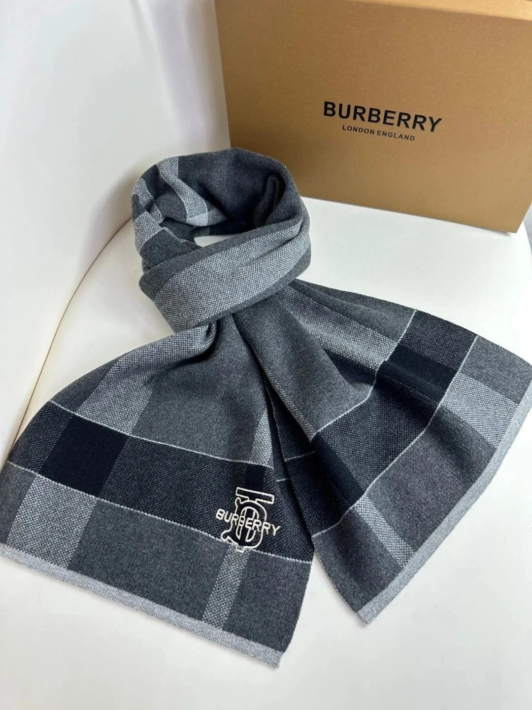 Burberry Scarves Checked scarf with embroidered monogram — 3