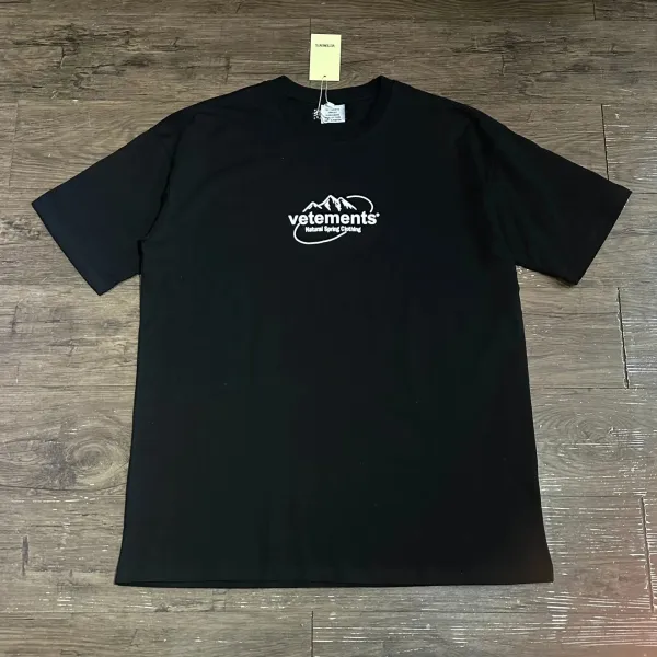Vetements Natural Spring Clothing Logo T-Shirt Black - 1