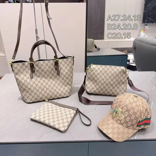 Fendi Handbags Logo Print Top-Handle Handbag product detail image 6