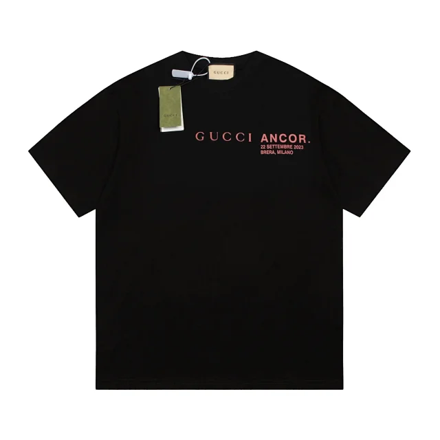 Gucci T-Shirts Short-Sleeve Logo Print T-Shirt product detail image 2