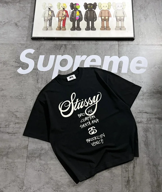 Stüssy T-Shirts Graphic Print Crew Neck T-Shirt product detail image 3